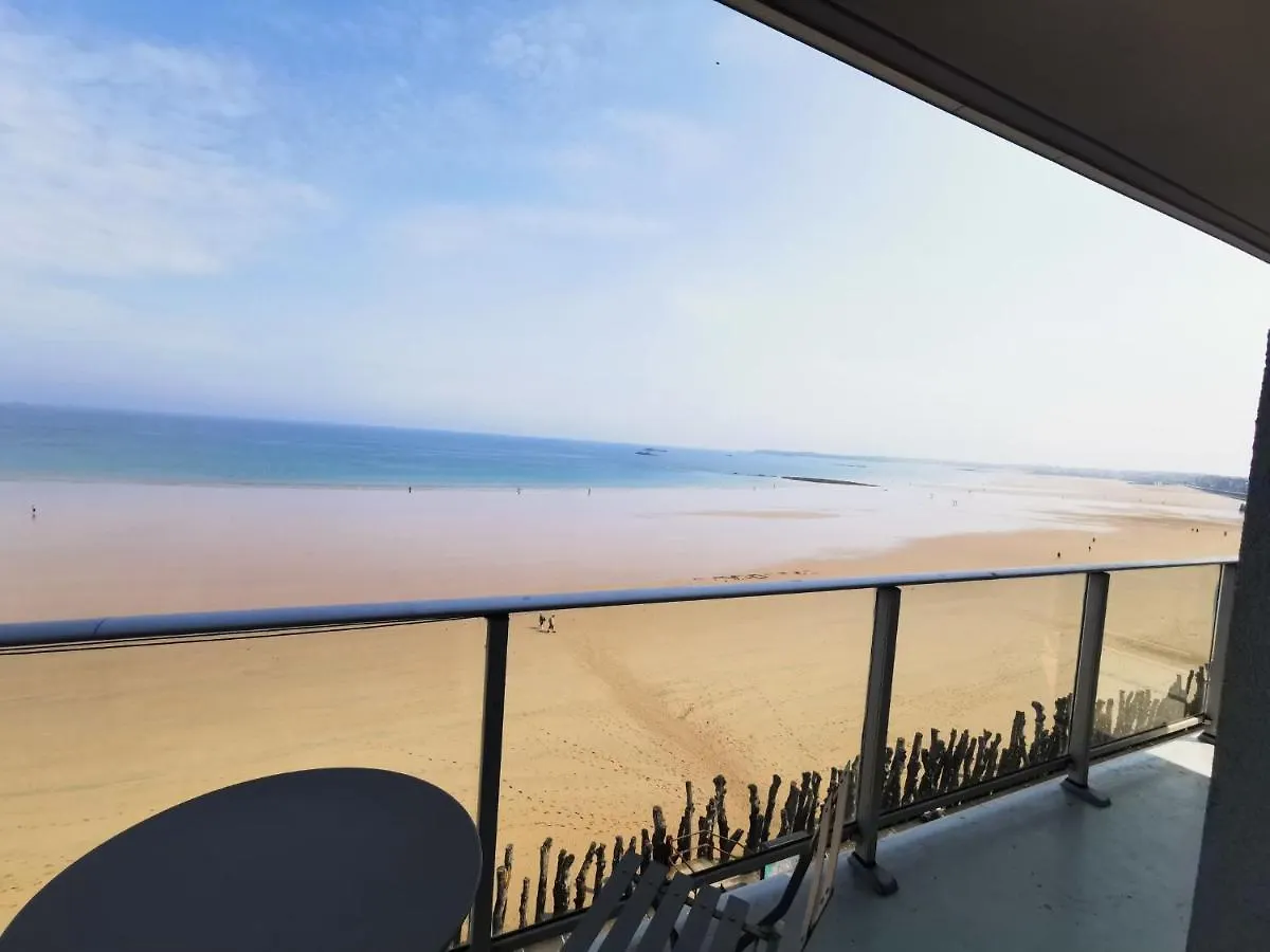 Apartment Le Grand Large By Interhome Saint-Malo